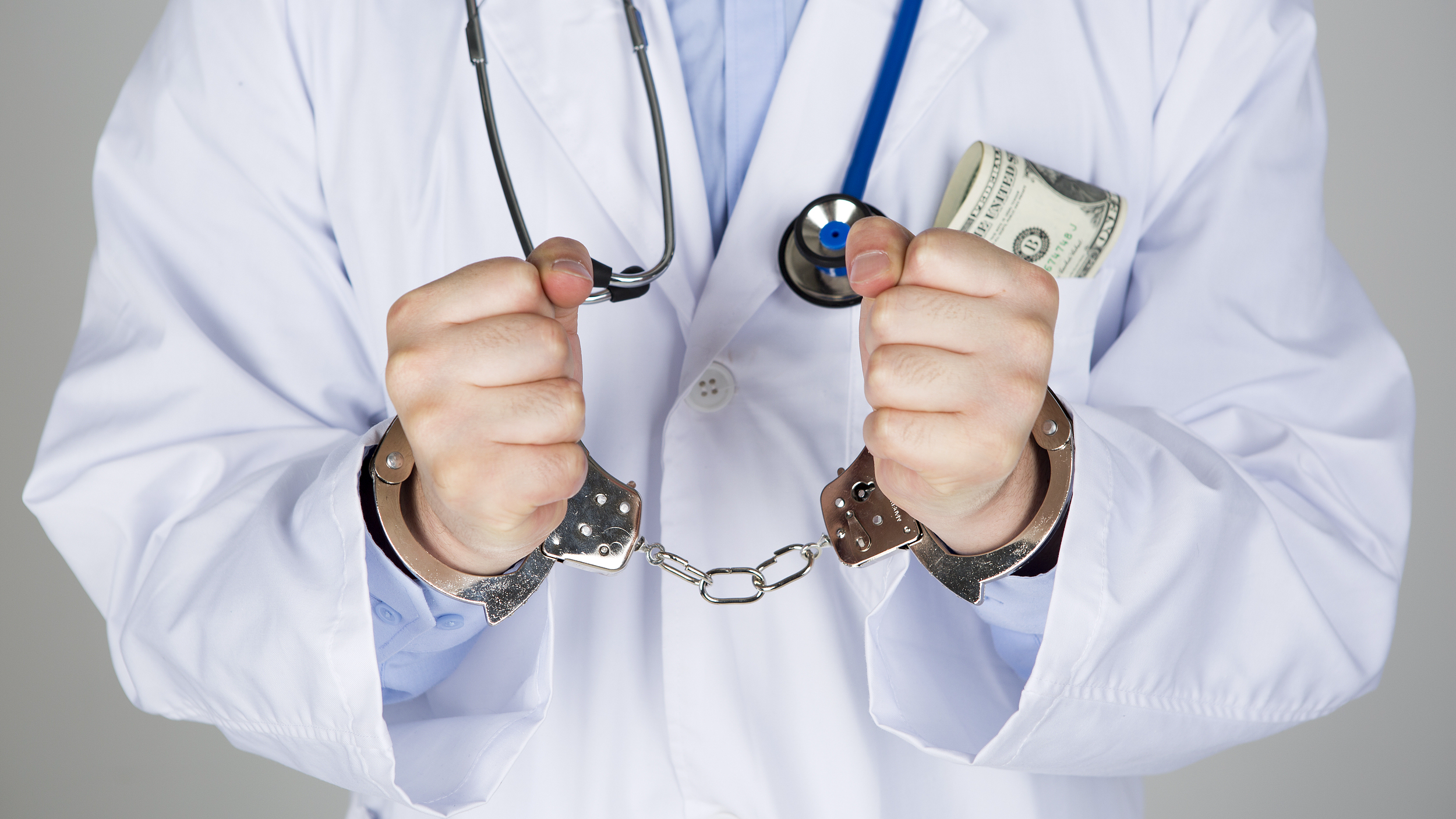 预防医保套现(如何防止医疗保险被滥用)