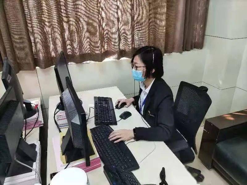 新疆上海24小时套医保卡(上海24小时套医保卡的银行)