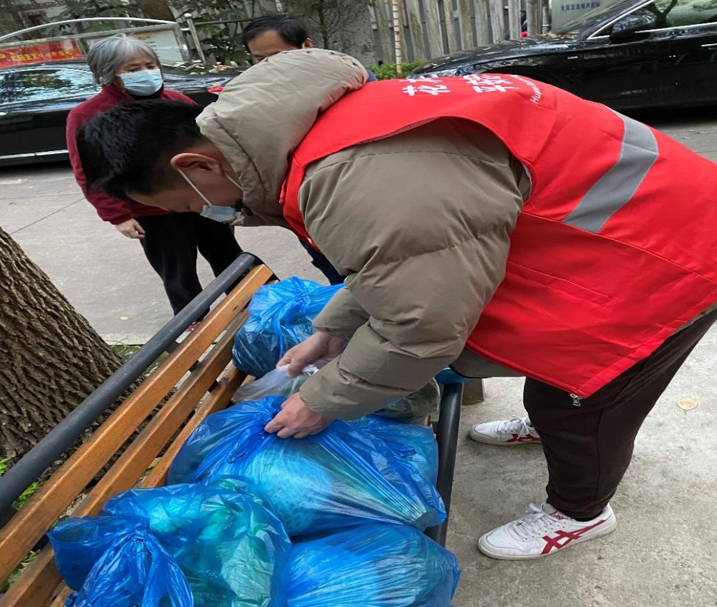 新疆24小时高价回收医保小额(医保小额提取代办600以内)