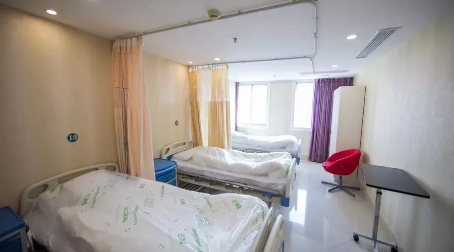 新疆医保24小时提取中介(急用钱24小时套医保卡)